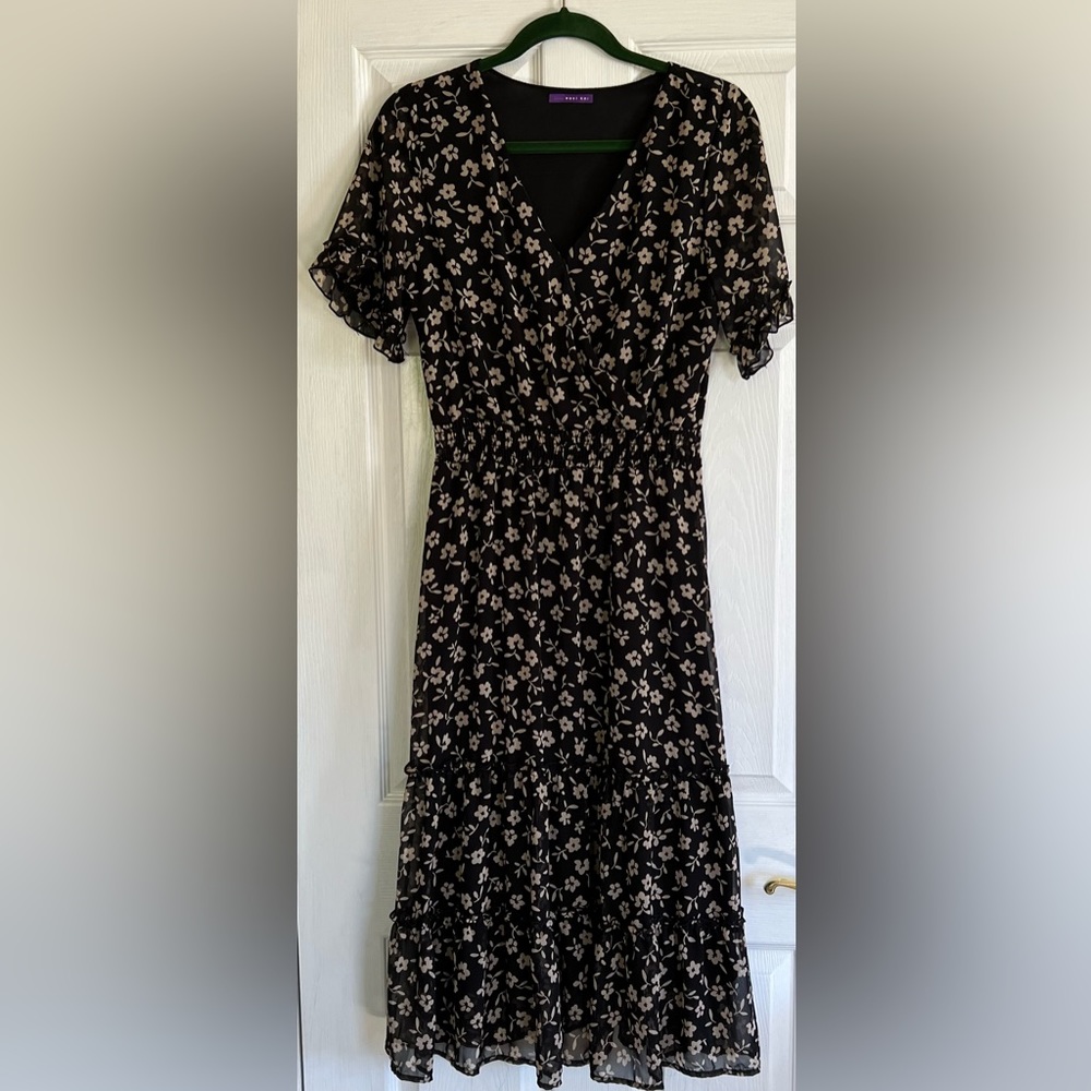 Beige Floral Fall Dress Size M